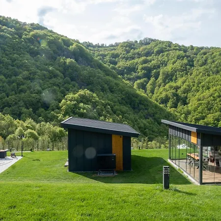 ロッジ Cabana Friends Valea Inzelului